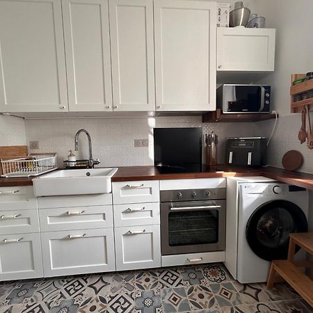 Yousra Appartement ポアティエ エクステリア 写真