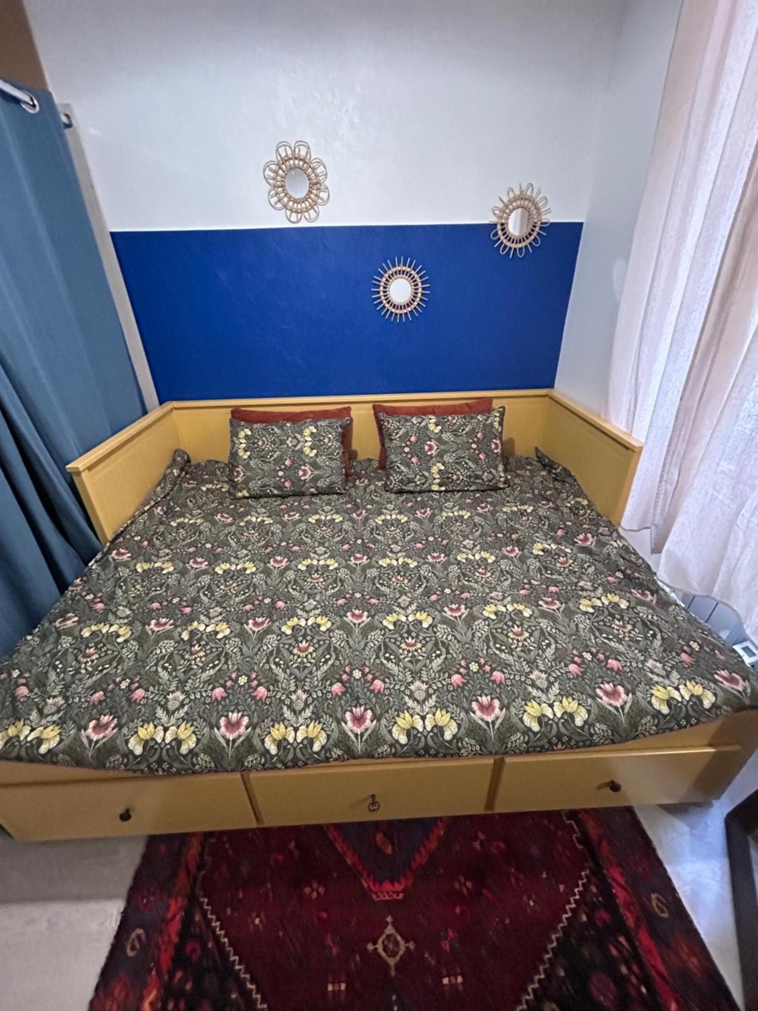 Yousra Appartement ポアティエ エクステリア 写真