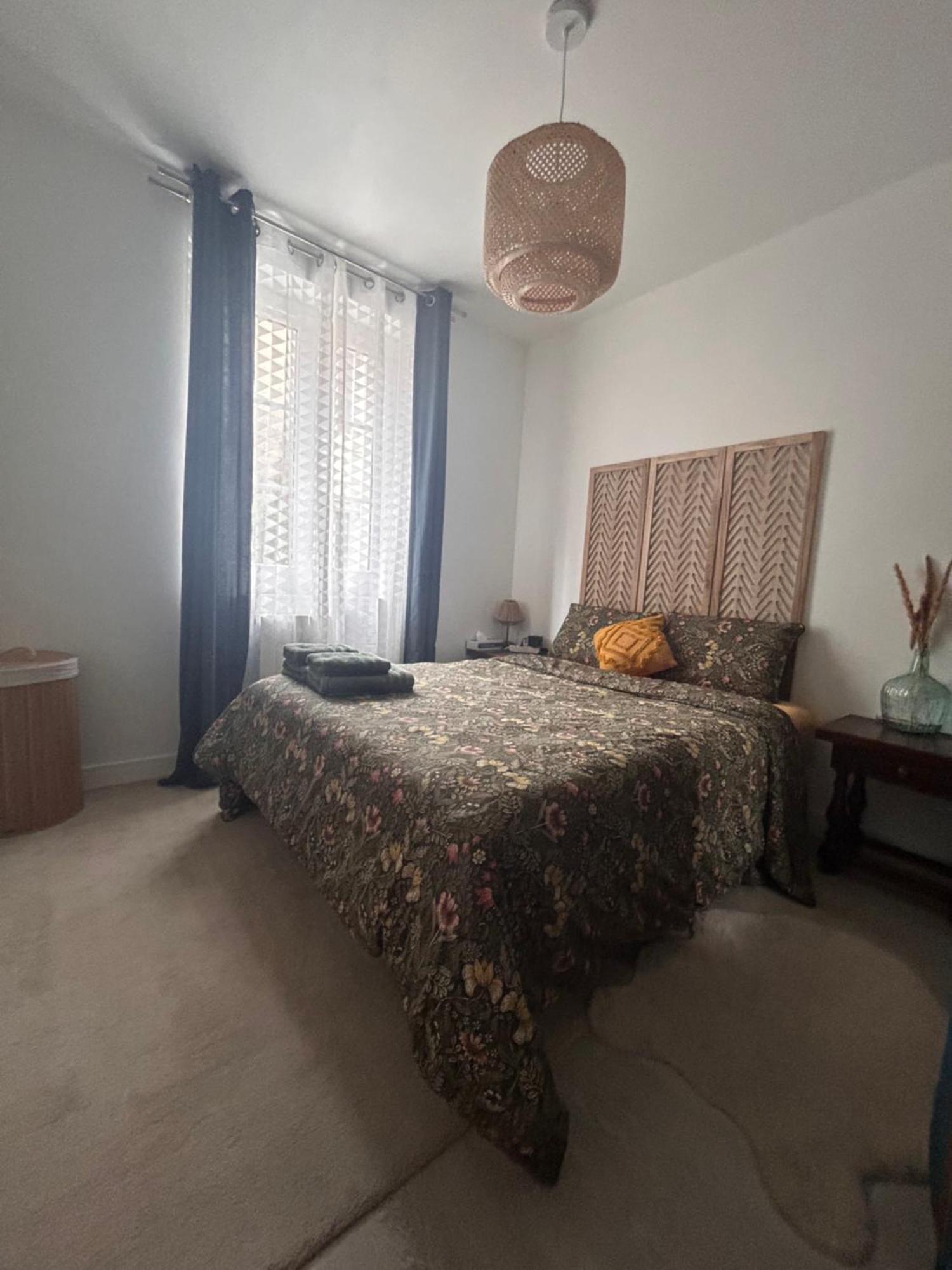 Yousra Appartement ポアティエ エクステリア 写真