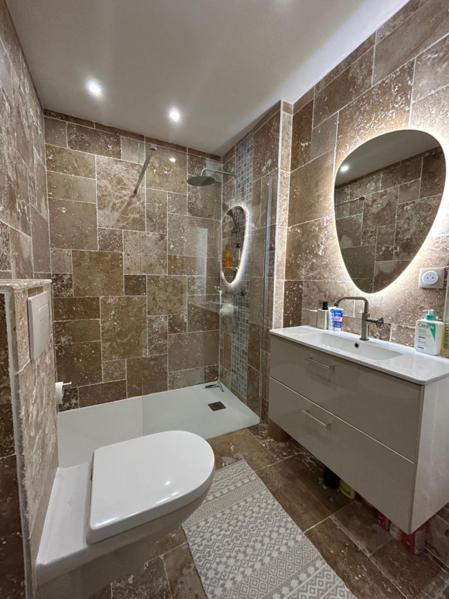 Yousra Appartement ポアティエ エクステリア 写真